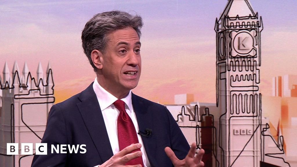 We will intervene on energy bills ‘if necessary’, says Ed Miliband