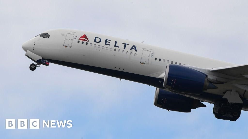 Delta Airlines: Several injured as turbulence hits flight into Sydney