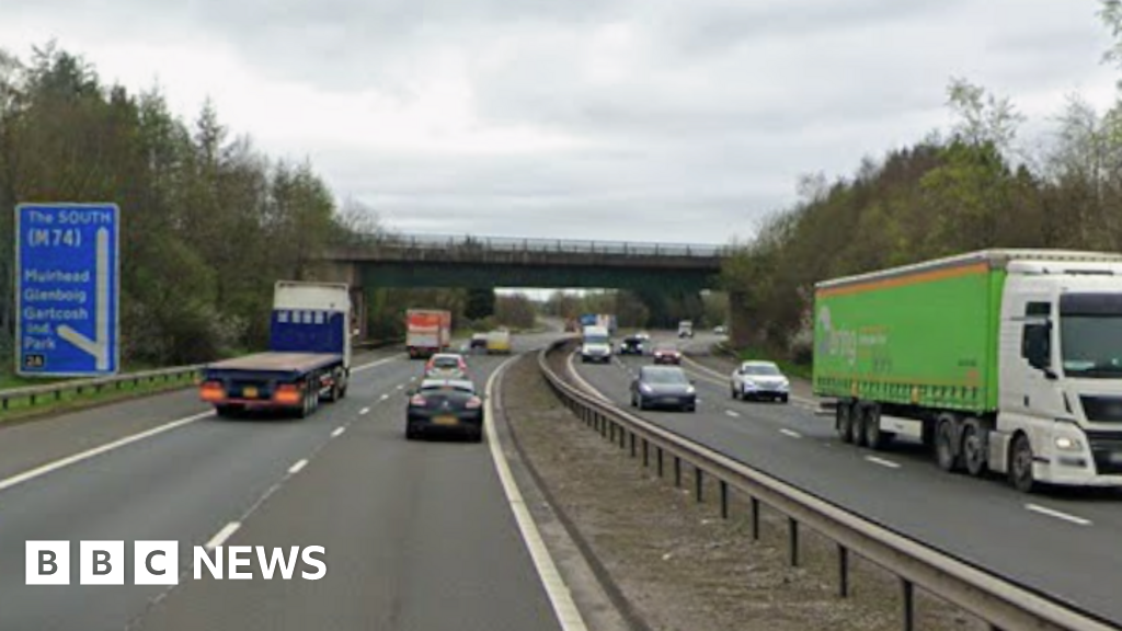Five taken to hospital after 11-vehicle crash on M73