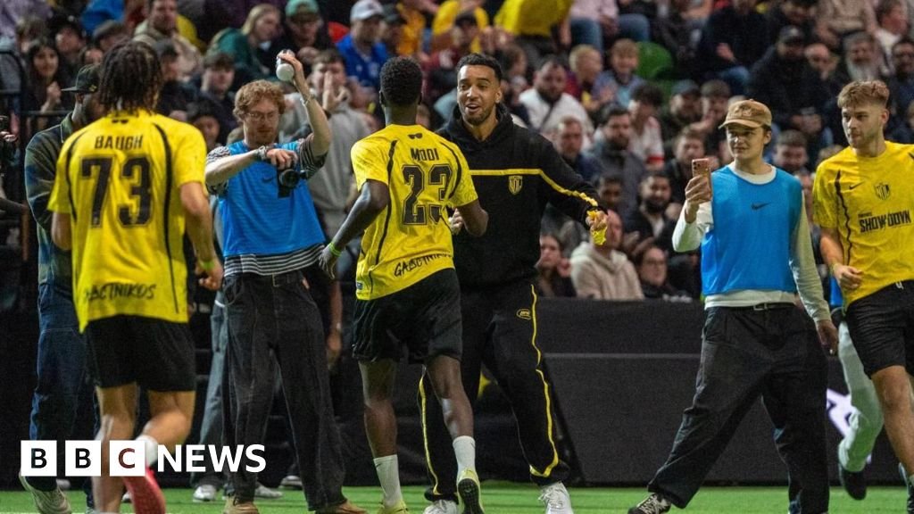 Baller League UK: How much do the managers actually do?