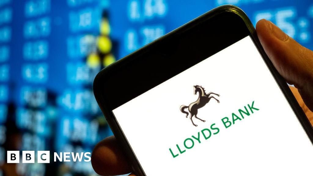 Lloyds, Bank of Scotland and Halifax apps showed customers other users’ transactions