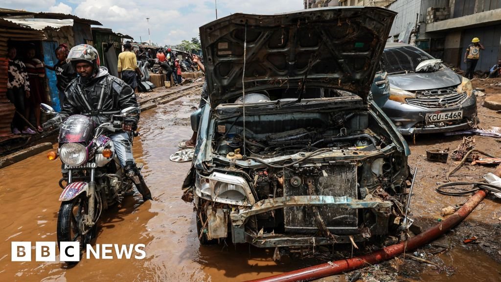 Kenya floods leave 62 dead, as heavy rains continue in Nairobi