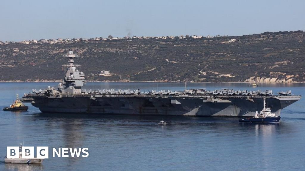 US aircraft carrier to sail for Crete for repairs after fire on board