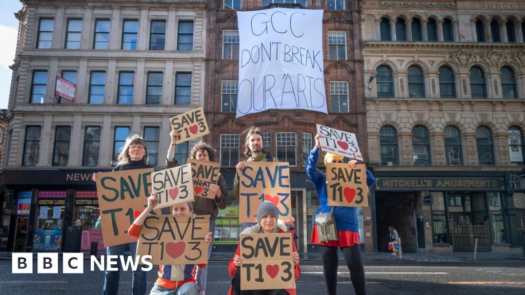 ‘We feel betrayed’ – the bitter rent row in Glasgow’s art scene