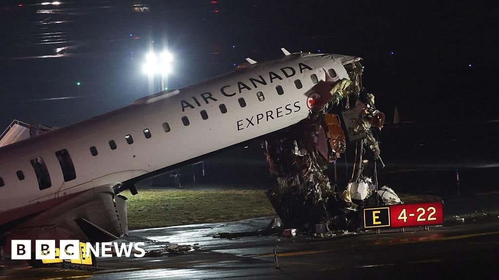 ‘Like the plane got cut in half’: Eyewitnesses describe chaos of LaGuardia crash