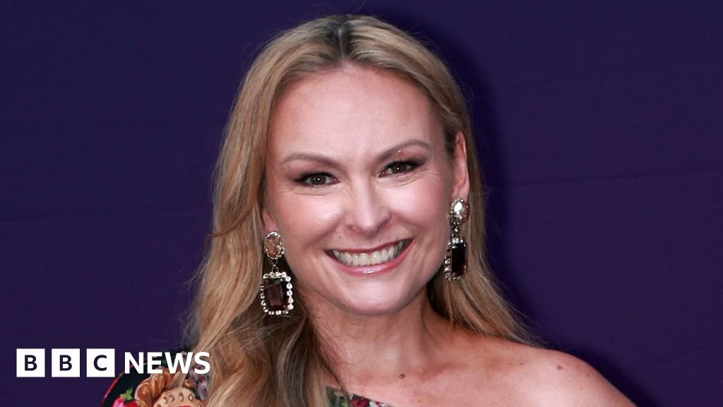 Married at First Sight star Mel Schilling dies of cancer at 54