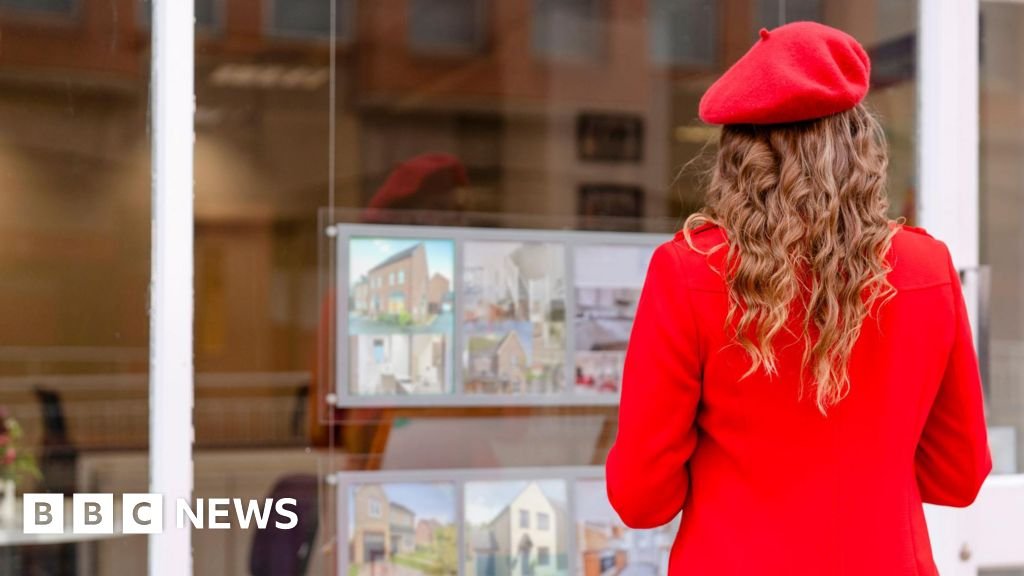 Mortgage rates rise and deals pulled over Iran war turmoil