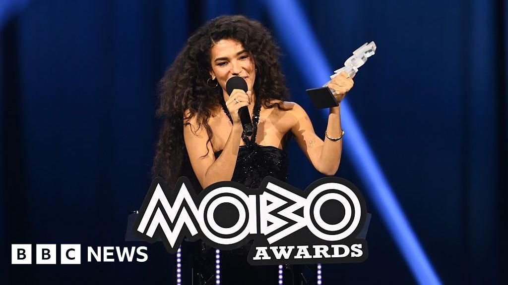 Mobo Awards: Olivia Dean’s streak continues as she wins big