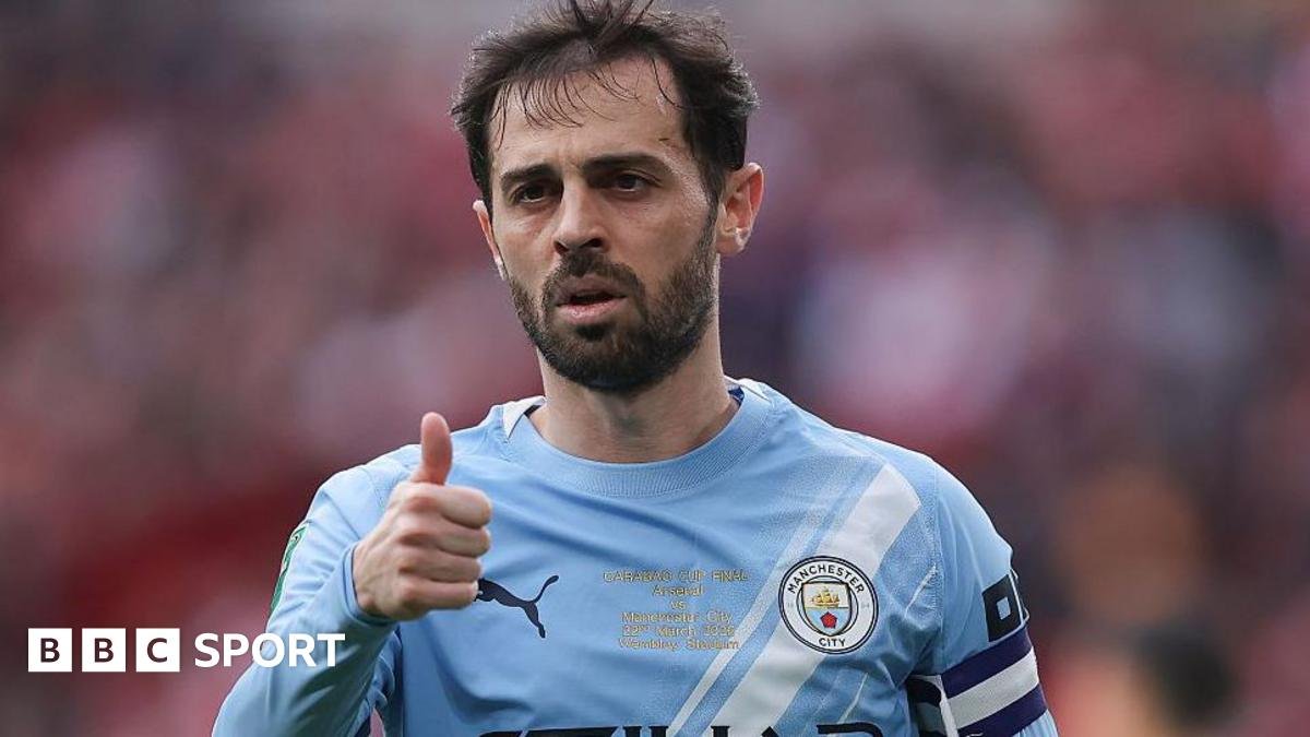 Bernardo Silva: Manchester City assistant Pep Lijnders in departure hint