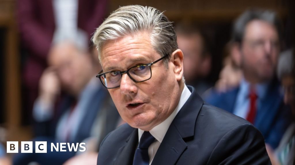 Keir Starmer faces vote on inquiry over Mandelson vetting claims