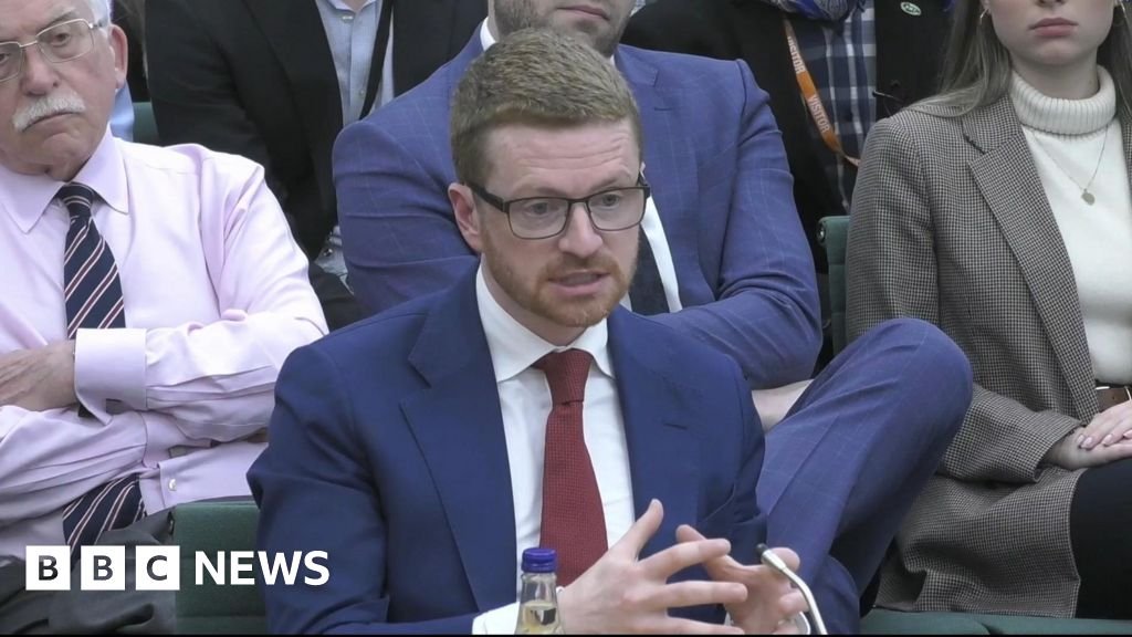 Morgan McSweeney: I made ‘serious mistake’ advising Keir Starmer to appoint Mandelson