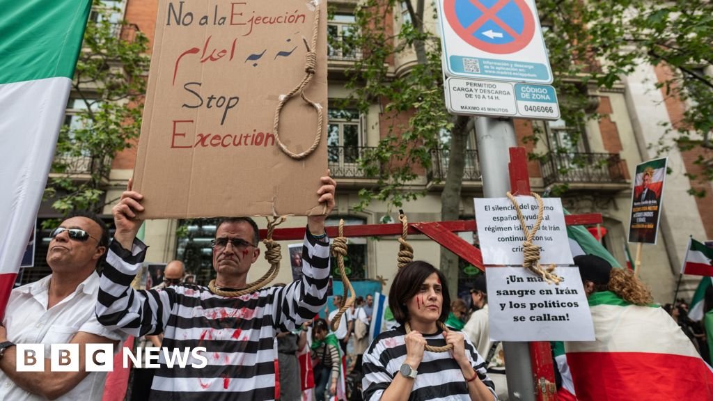 Iran carried out highest number of executions in decades