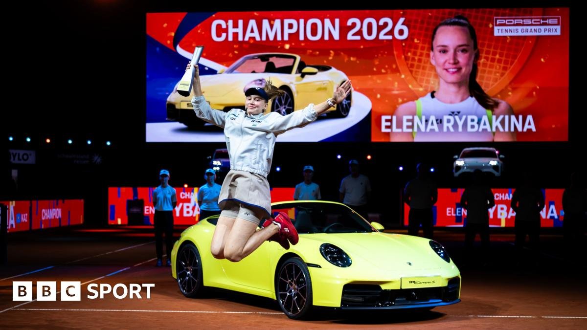 Elena Rybakina beats Karolina Muchova in Stuttgart final