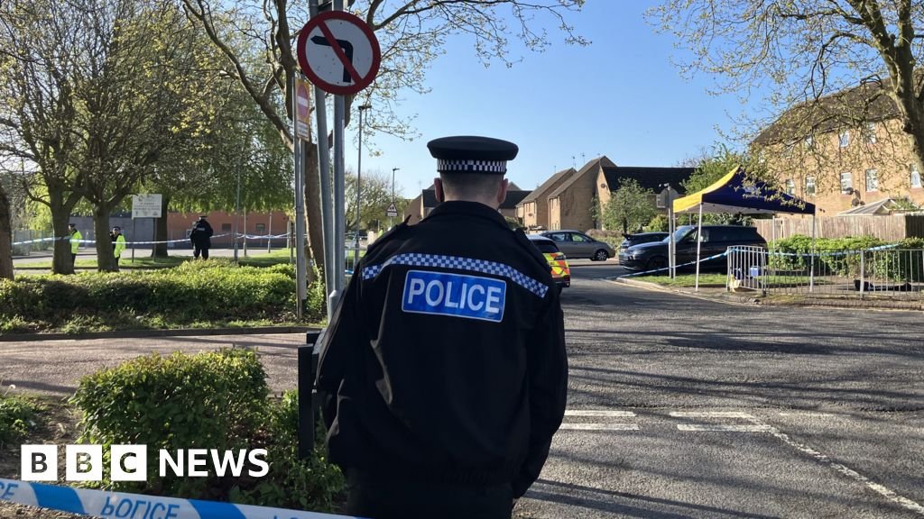 Four teens arrested over Peterborough stabbing of boy