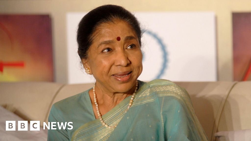 Asha Bhosle, AR Rahman, Shahrukh Khan: Tributes pour in for legendary India singer