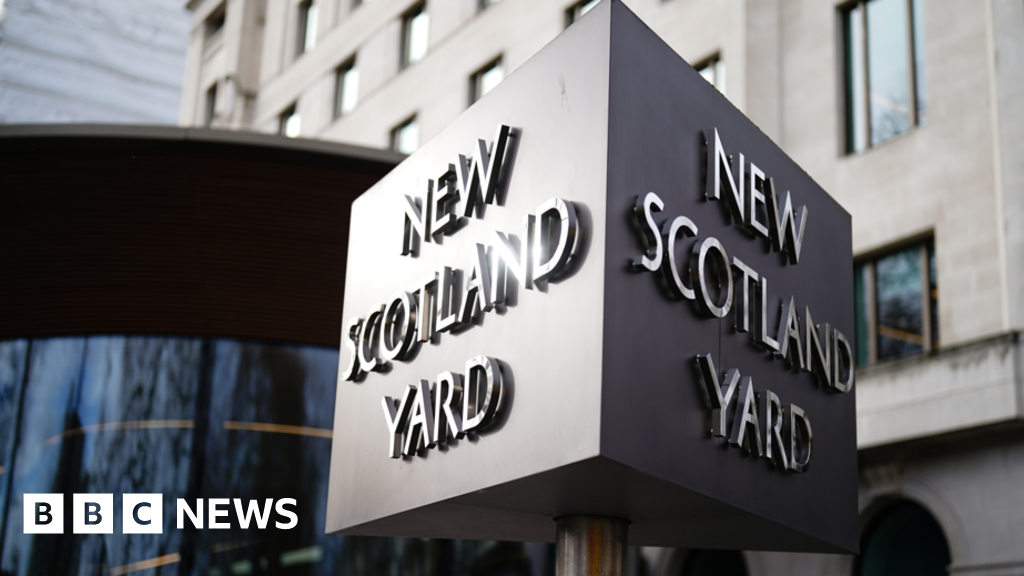 Man admits assaulting three Jewish people in Enfield