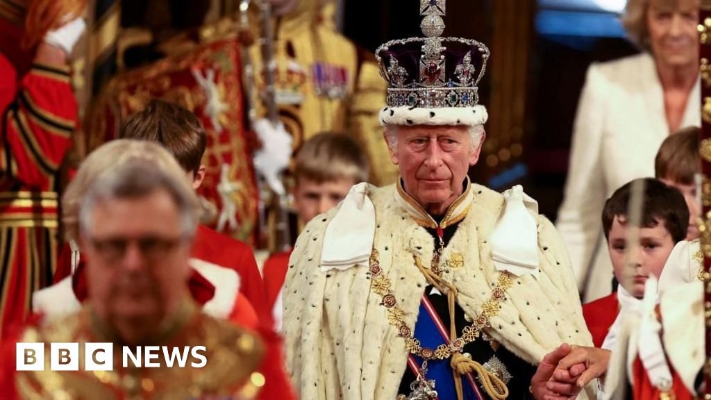 Starmer prepares for King’s Speech as he faces leadership crisis