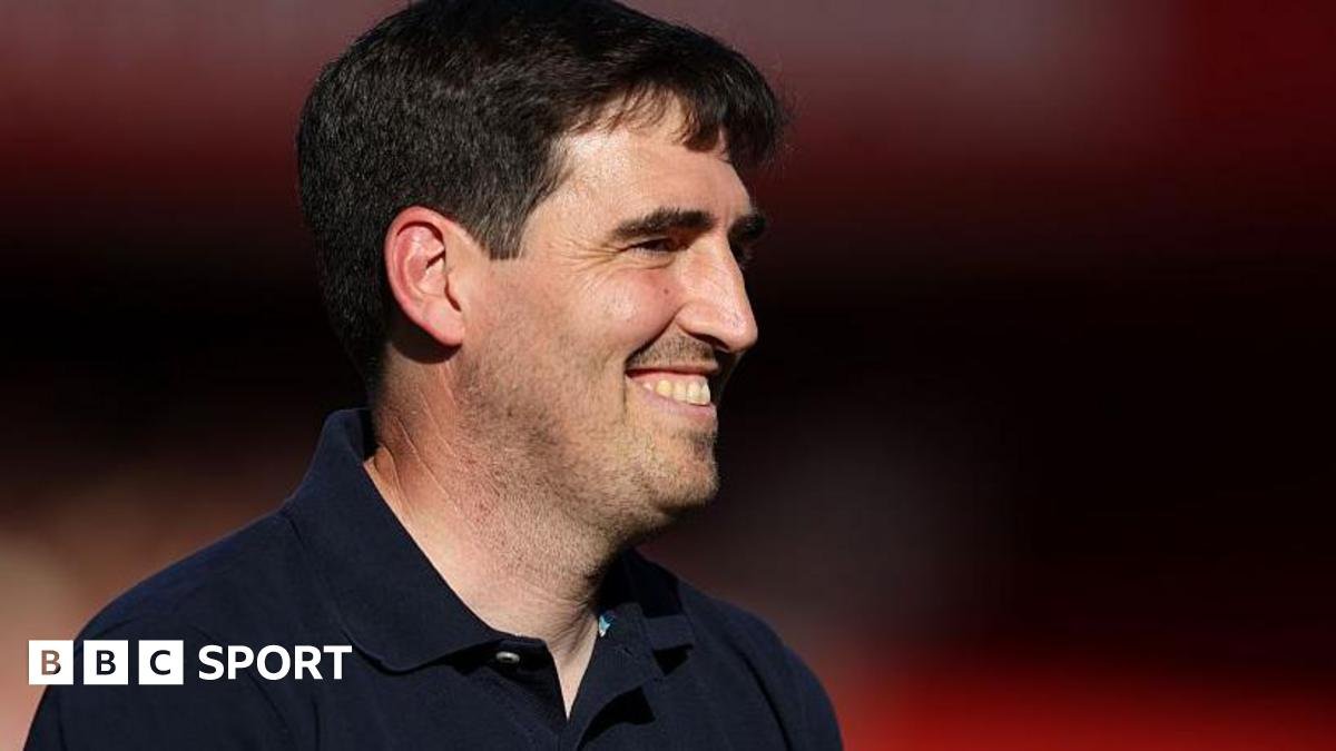 Andoni Iraola: Liverpool to open formal talks over head coach role