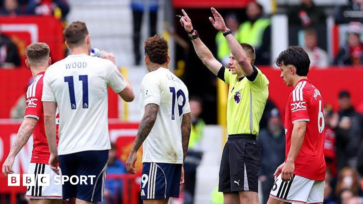 Premier League: Another handball ‘mess’ – is it time to change law?