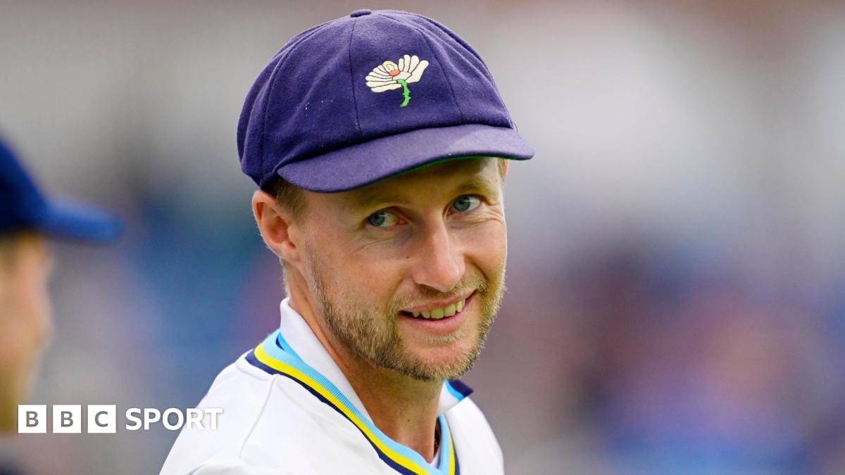 County Championship: Yorkshire fight back to bowl out Somerset