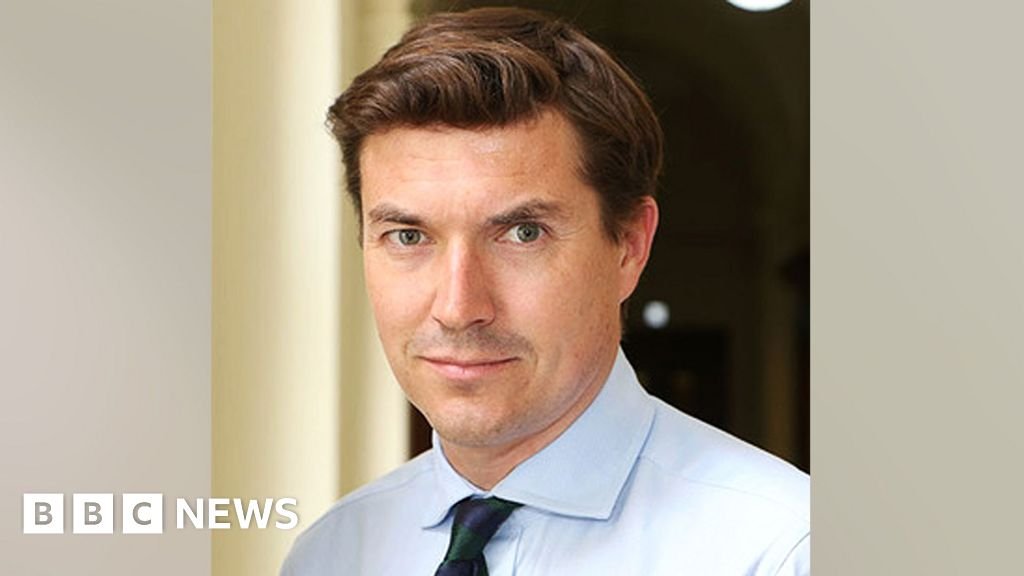 James Roscoe: Deputy British ambassador to US abruptly leaves post