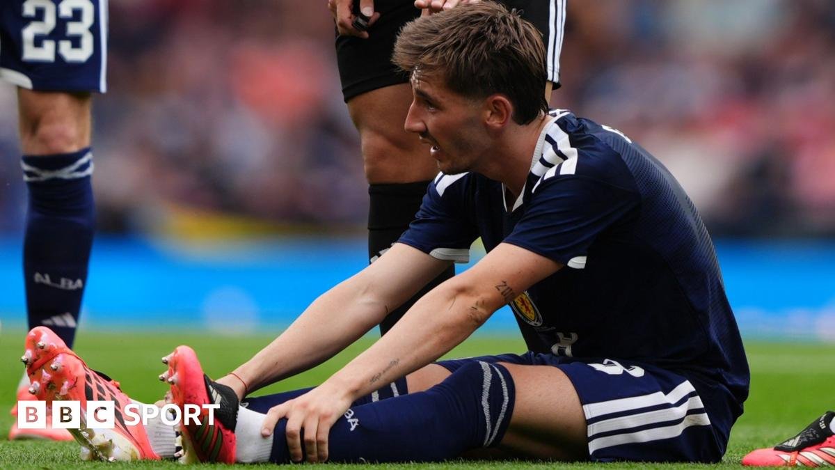 Billy Gilmour: Scotland midfielder ruled out of World Cup with knee injury