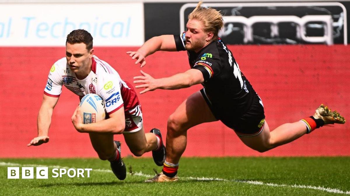 Super League: Wigan Warriors 38-14 Bradford Bulls