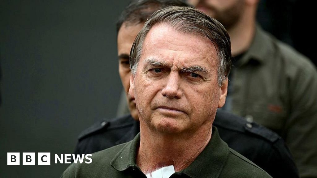 Brazil’s Congress approves plan to drastically cut Bolsonaro’s jail term