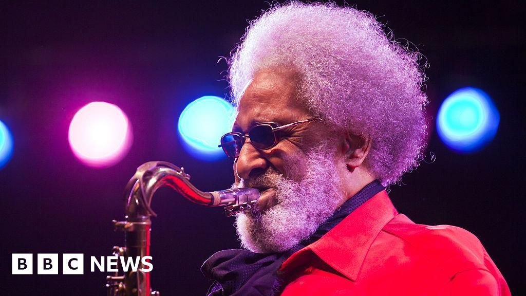 Sonny Rollins: ‘Saxophone colossus’ jazz legend dies aged 95