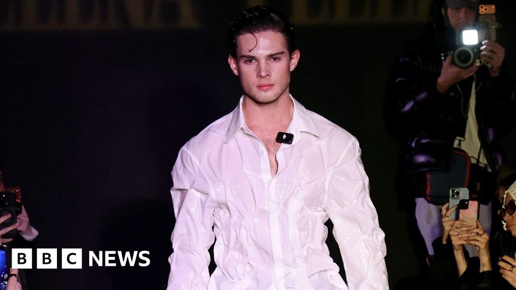 Influencer Clavicular charged in US over alligator shooting