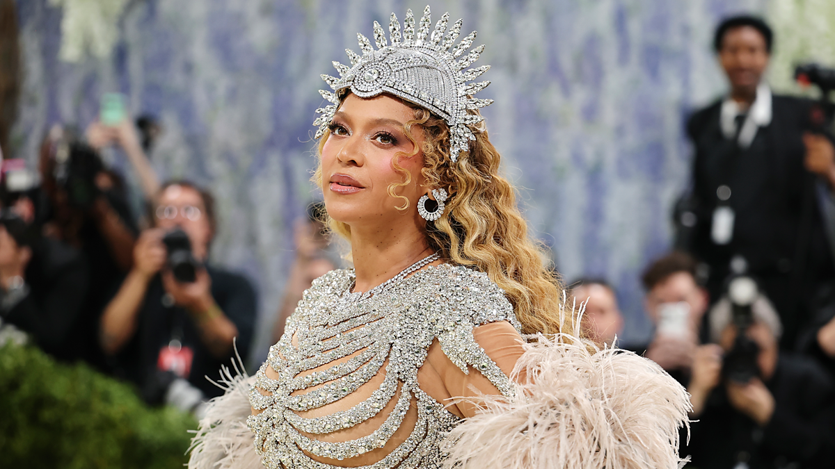 Is Beyoncé dropping a new album? Fact vs fan theory – BBC Bitesize