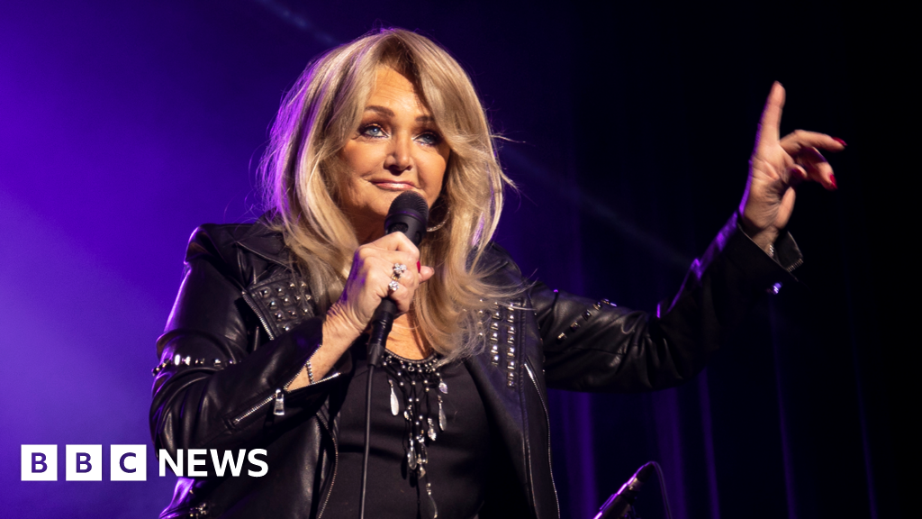 Bonnie Tyler out of coma but remains ‘very unwell’ in Portugal