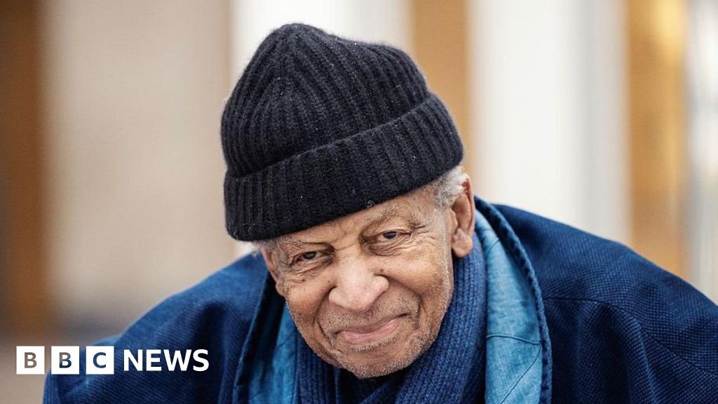 Abdullah Ibrahim: South Africa jazz legend dies at 91