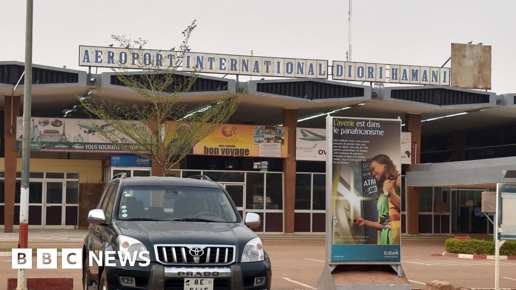 Niger airport attack: Thirty-five die in attack on Niamey airport