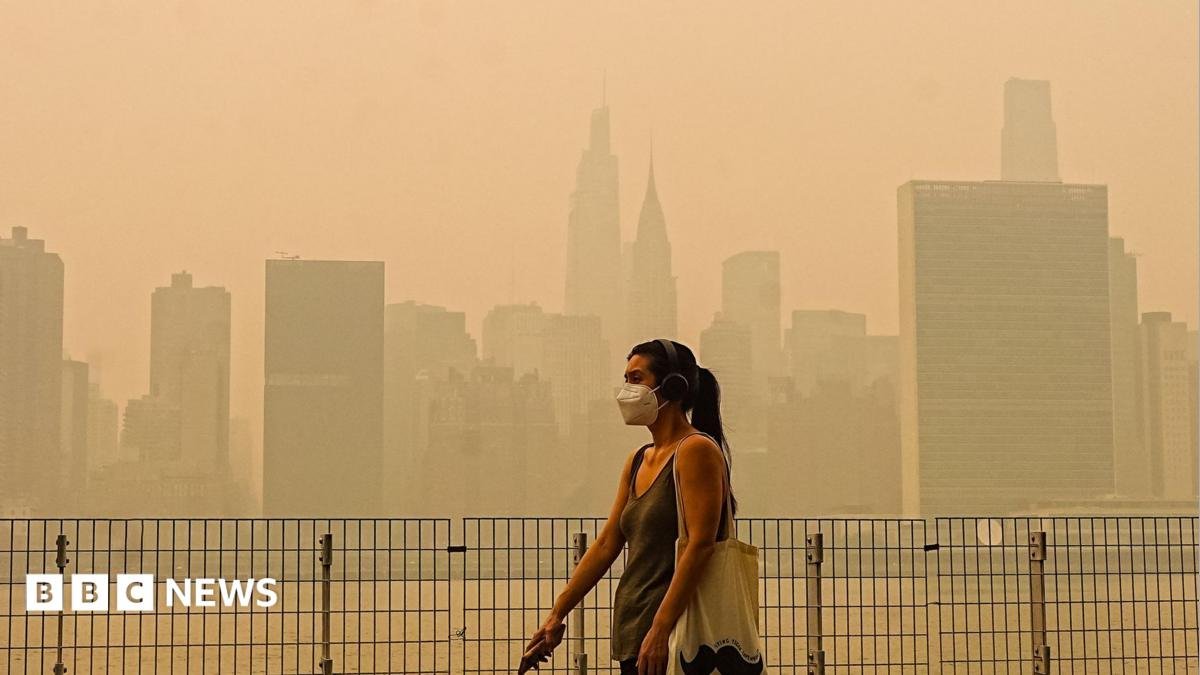 Trump threatens tariffs on Canada over wildfire smoke in US cities