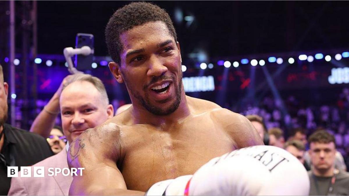 Anthony Joshua vs Kristian Prenga: Briton suffers two knockdowns in first round but wins in second
