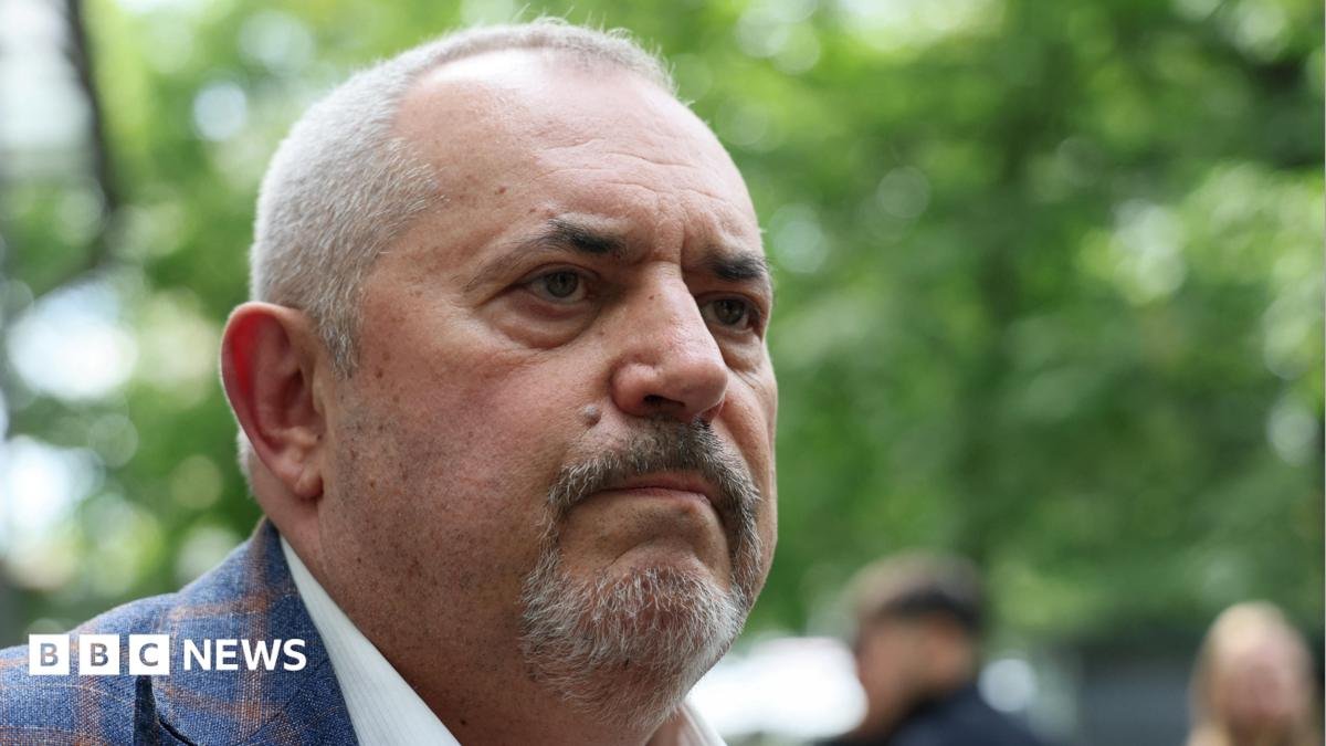 Russian anti-war opposition politician Boris Nadezhdin detained by police
