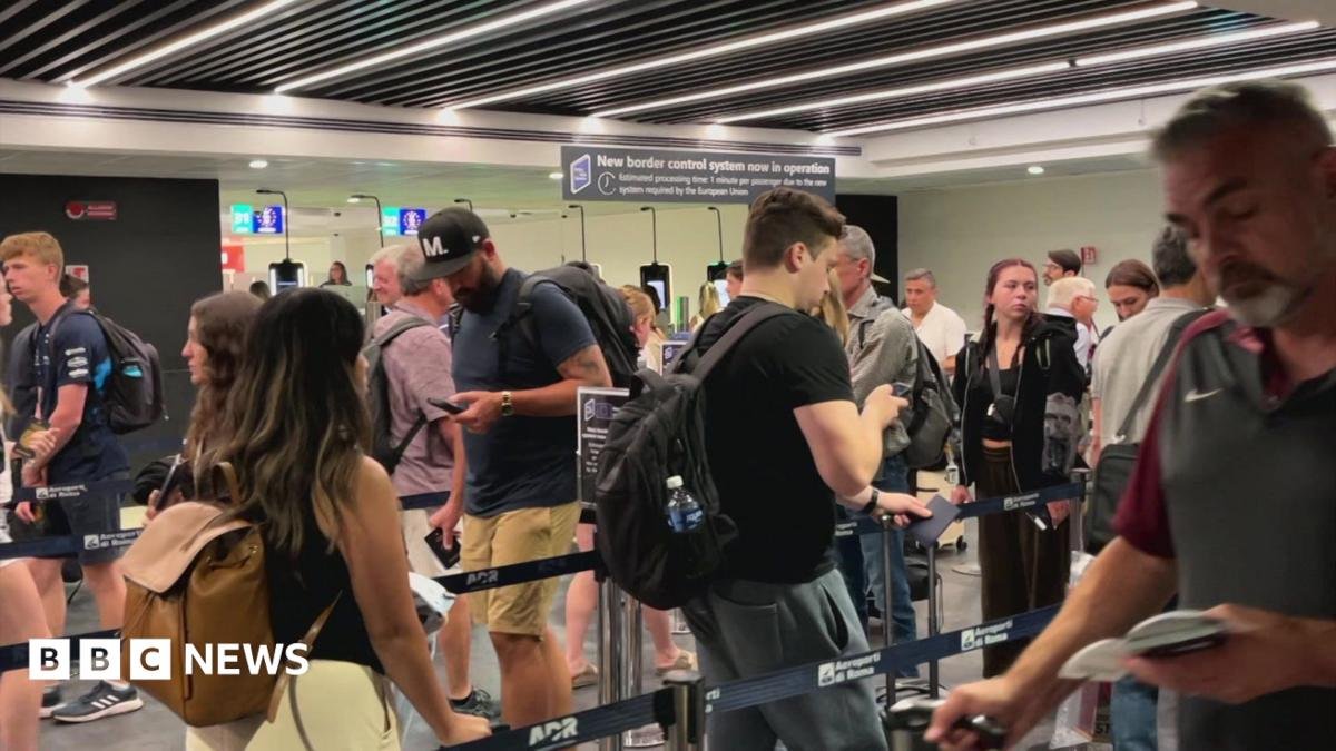 New EU system tripling time to get through border, airport boss says